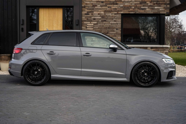 Audi RS3 Sportback 2.5 TFSI Quattro DAZA/RS-Zetels/DCC/KW/B&O/NON-OPF