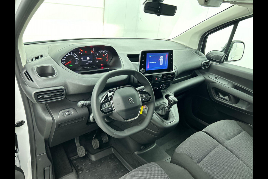 Peugeot Partner 1.5 BlueHDi 100PK L1 Airco Navi Parkeersensoren Trekhaak Camera