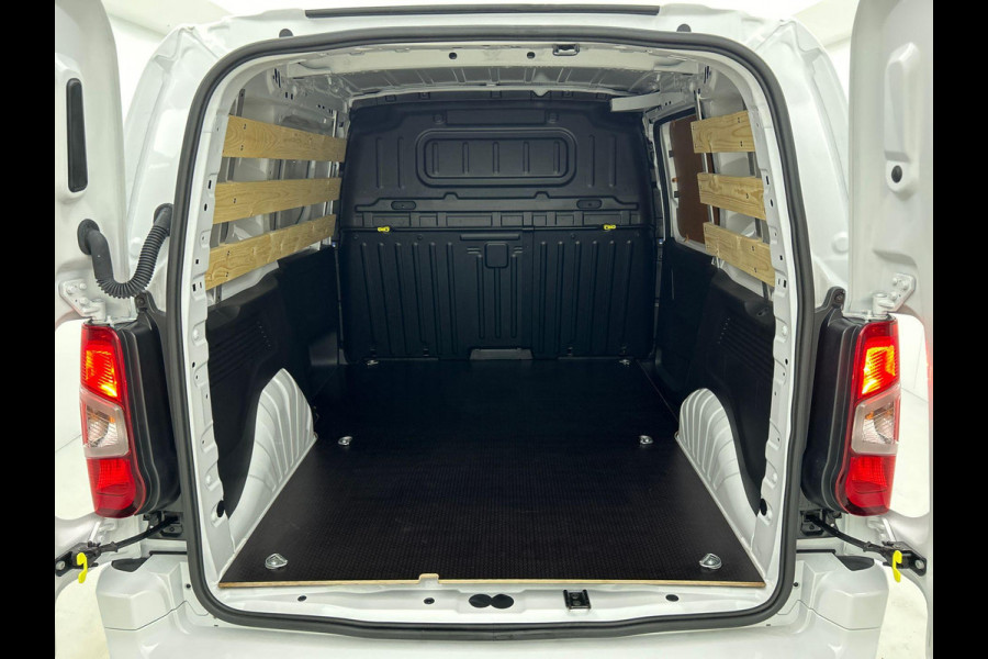 Peugeot Partner 1.5 BlueHDi 100PK L1 Airco Navi Parkeersensoren Trekhaak Camera