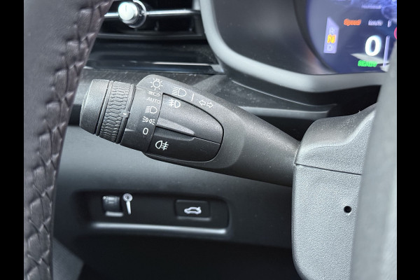 Polestar 2 78kWh 408PK PERFORMANCE 0-100 4,7sec. Long Range Pano-dak Elektr.Stoel+Stuur-verwarmd GSM-Key (semi-)-AutoPilot AWD GSM-Sleutel  SOH 93% Google-Android® Navi 360°Camera Elek.Achterklep PDC-a+v Performance-Ophanging Premium-Audio Active-Grille Keyless LEDParkeerassist auto 1.500KG Trekgewicht! 3fase 11kw thuis laden 4-season-Bnd € 66.000 nieuw