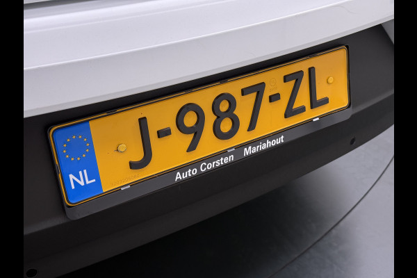 Polestar 2 78kWh 408PK PERFORMANCE 0-100 4,7sec. Long Range Pano-dak Elektr.Stoel+Stuur-verwarmd GSM-Key (semi-)-AutoPilot AWD GSM-Sleutel  SOH 93% Google-Android® Navi 360°Camera Elek.Achterklep PDC-a+v Performance-Ophanging Premium-Audio Active-Grille Keyless LEDParkeerassist auto 1.500KG Trekgewicht! 3fase 11kw thuis laden 4-season-Bnd € 66.000 nieuw