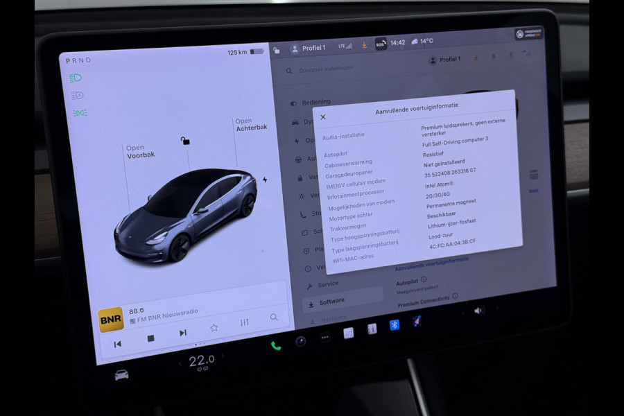 Tesla Model 3 RWD SR plus Soh 92% LFP Accu Trekhaak AutoPilot Leder Panoramadak Adaptive-Cruise Camera's Elektr.-Stuur+Stoelen+Spiegels+Geheug Navi LED DAB Voorverwarmen Keyless One-Pedal-Drive Lmv 18" SOH 92% 1e Eigenaar Origineel Nederlandse Auto 1.000kg Trekvermogen