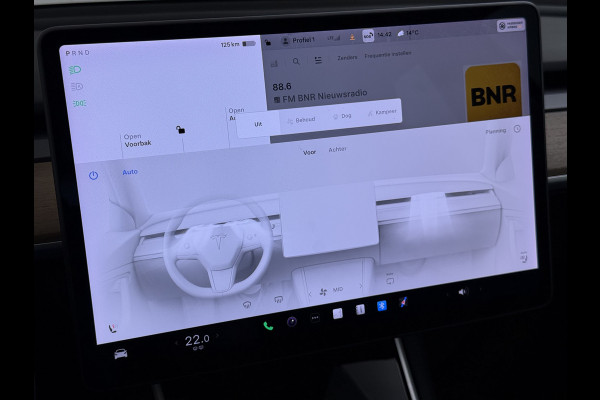 Tesla Model 3 RWD SR plus Soh 92% LFP Accu Trekhaak AutoPilot Leder Panoramadak Adaptive-Cruise Camera's Elektr.-Stuur+Stoelen+Spiegels+Geheug Navi LED DAB Voorverwarmen Keyless One-Pedal-Drive Lmv 18" SOH 92% 1e Eigenaar Origineel Nederlandse Auto 1.000kg Trekvermogen