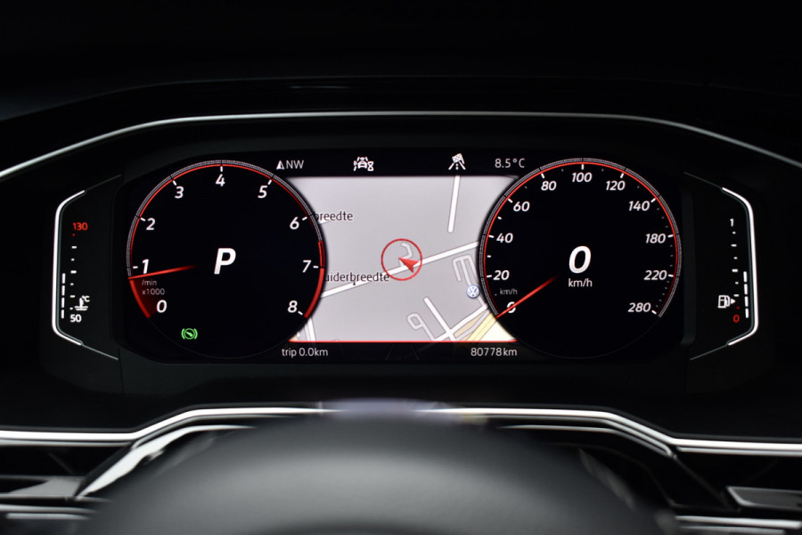 Volkswagen Polo 2.0 TSI GTI 200pk | Pano | ACC | Beats | Camera | 18'' Wielen | Stoelverwarming | CarPlay |
