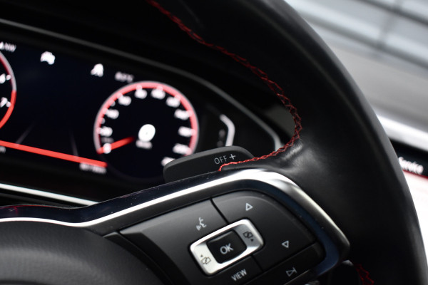 Volkswagen Polo 2.0 TSI GTI 200pk | Pano | ACC | Beats | Camera | 18'' Wielen | Stoelverwarming | CarPlay |