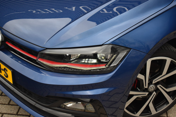 Volkswagen Polo 2.0 TSI GTI 200pk | Pano | ACC | Beats | Camera | 18'' Wielen | Stoelverwarming | CarPlay |