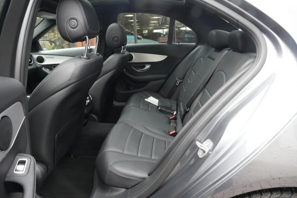 Mercedes-Benz C-Klasse 350 e AMG Luchtvering Panoramadak Cruise Stoelverw. Leer