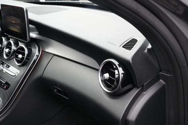 Mercedes-Benz C-Klasse 350 e AMG Luchtvering Panoramadak Cruise Stoelverw. Leer