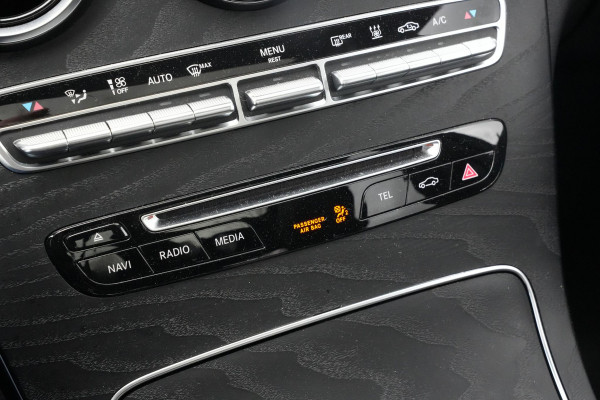 Mercedes-Benz C-Klasse 350 e AMG Luchtvering Panoramadak Cruise Stoelverw. Leer