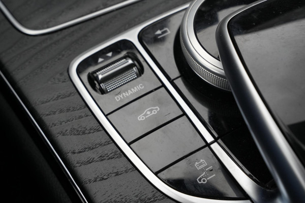 Mercedes-Benz C-Klasse 350 e AMG Luchtvering Panoramadak Cruise Stoelverw. Leer