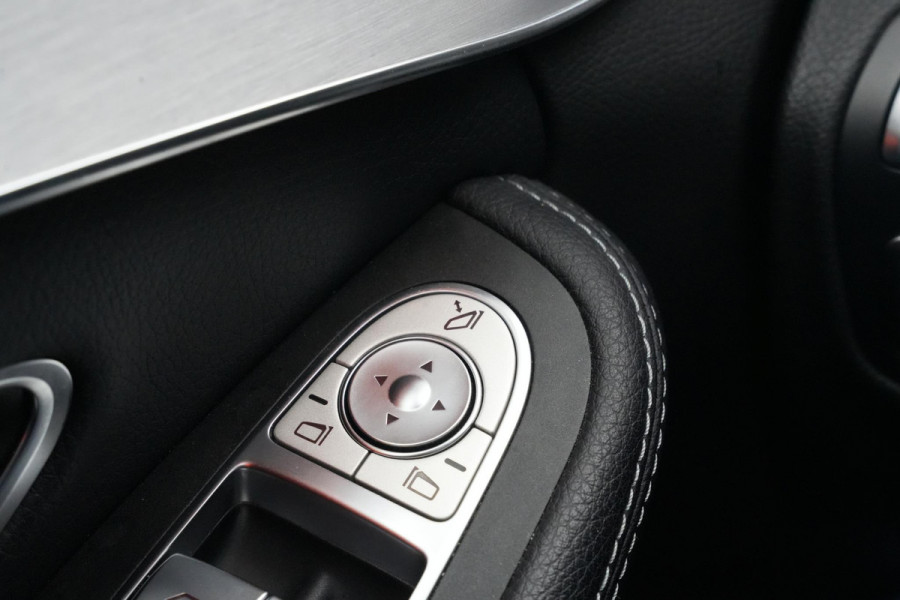 Mercedes-Benz C-Klasse 350 e AMG Luchtvering Panoramadak Cruise Stoelverw. Leer