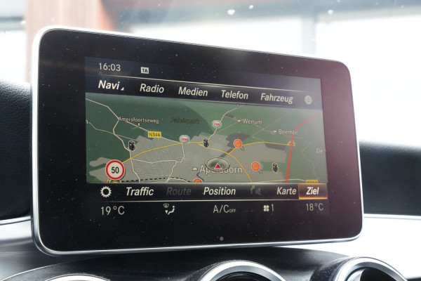 Mercedes-Benz C-Klasse 350 e AMG Luchtvering Panoramadak Cruise Stoelverw. Leer