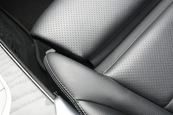 Mercedes-Benz C-Klasse 350 e AMG Luchtvering Panoramadak Cruise Stoelverw. Leer