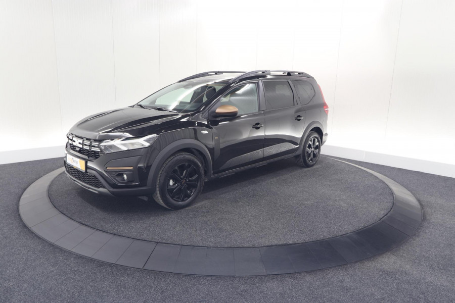 Dacia Jogger TCe 110 Extreme | 7 Zitplaatsen | Camera | Dodehoekdetectie | Stoelverwarming | Apple Carplay