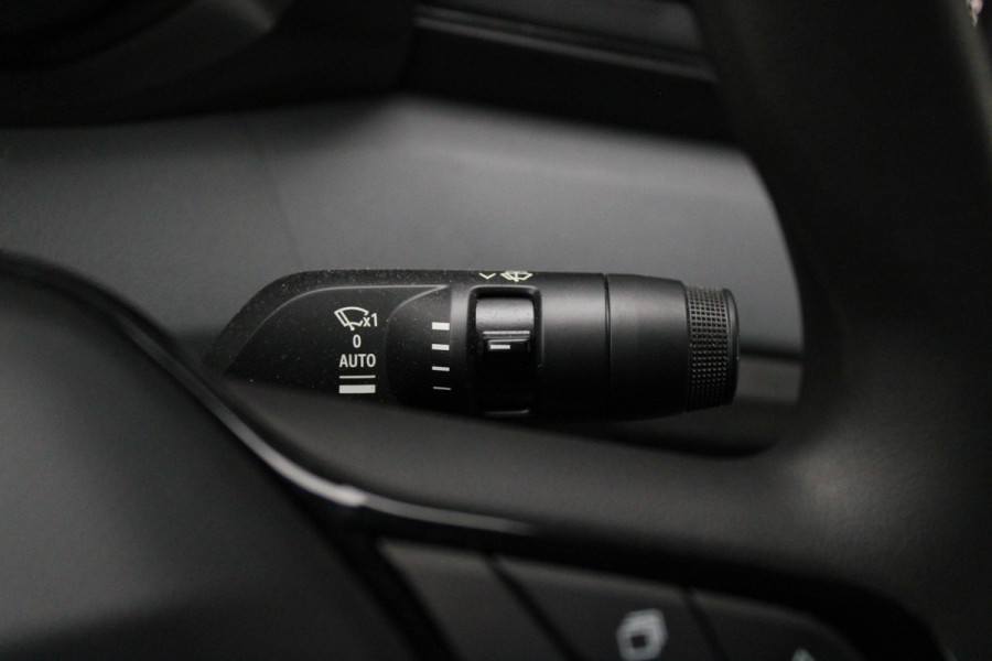 Renault Master T35 2.0 dCi 130 L2H2 Extra 131pk - Camera - Cruise - Trekhaak - PDC - Rijklaar