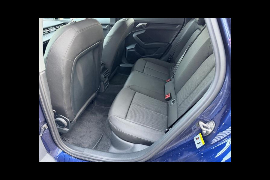 Audi A3 Sportback 40 TFSI e Advanced edition,trekhaak,Carplay,Navigatie,Cruisecontrol,Parkeersensoren,LED