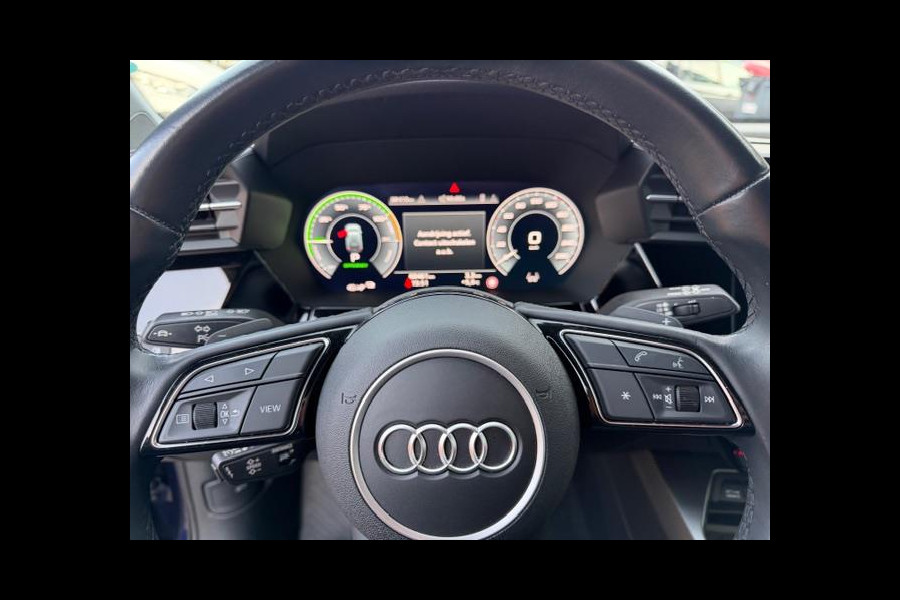 Audi A3 Sportback 40 TFSI e Advanced edition,trekhaak,Carplay,Navigatie,Cruisecontrol,Parkeersensoren,LED