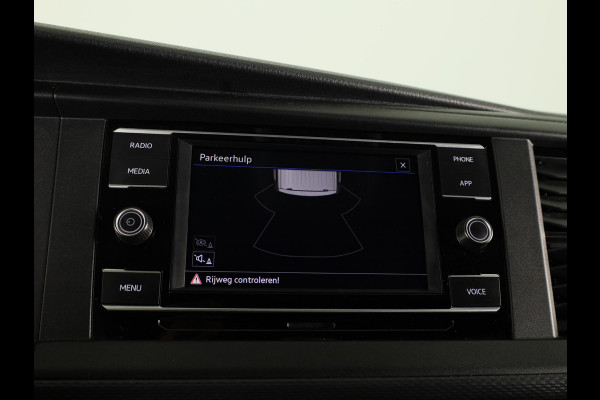 Volkswagen Transporter 2.0 TDI L2H1 28 Comfortline 110 pk | Verlengde garantie | Navigatie via App | Parkeersensoren achter | Cruise control |