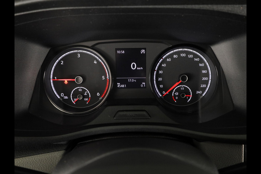 Volkswagen Transporter 2.0 TDI L2H1 28 Comfortline 110 pk | Verlengde garantie | Navigatie via App | Parkeersensoren achter | Cruise control |