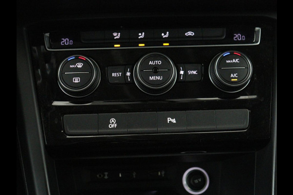 Volkswagen Touran 1.2 TSI Comfortline | Trekhaak | Camera | Navigatie | Climate control | Bluetooth | Cruise control | Parkeerhulp
