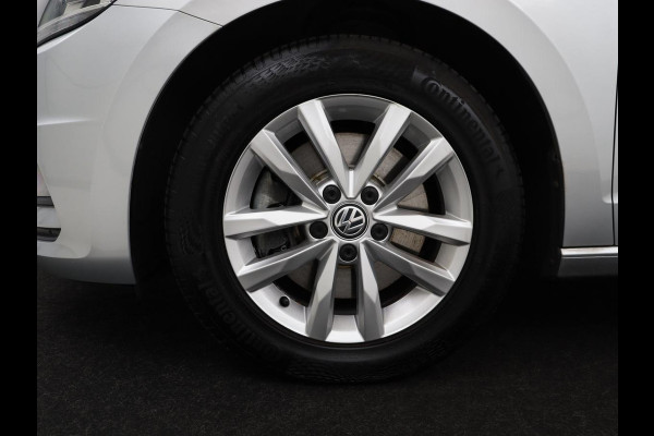 Volkswagen Touran 1.2 TSI Comfortline | Trekhaak | Camera | Navigatie | Climate control | Bluetooth | Cruise control | Parkeerhulp