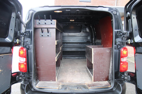 Opel Vivaro 2.0 CDTI L2H1 Edition / 122PK Automaat / Camera / Trekhaak