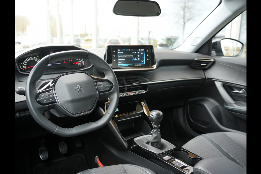 Peugeot 2008 1.2 PureTech Allure | Trekhaak | Apple carplay |