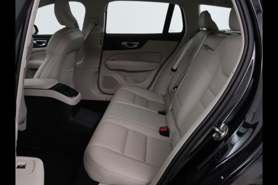 Volvo V60 2.0 T6 Recharge AWD Inscription | Leder | Stoel & stuurverwarming | Adaptive cruise | Camera | Carplay | Stuurverwarming | Keyless | Navigatie | Memory | PHEV | Plug In