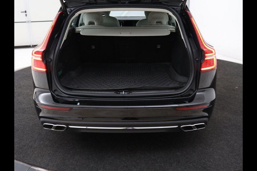 Volvo V60 2.0 T6 Recharge AWD Inscription | Leder | Stoel & stuurverwarming | Adaptive cruise | Camera | Carplay | Stuurverwarming | Keyless | Navigatie | Memory | PHEV | Plug In