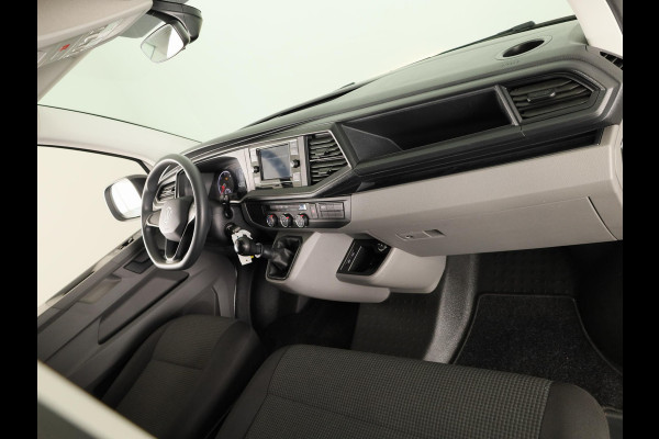 Volkswagen Transporter 2.0 TDI L2H1 28 Economy Business 110 pk | Verlengde garantie | Navigatie via App | Parkeersensoren achter | Cruise control |