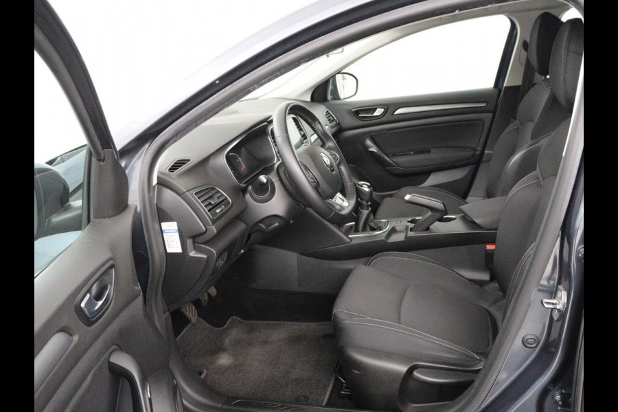 Renault Mégane 1.3 TCe Business Zen | Trekhaak | Camera | Carplay | Keyless | Navigatie | Full LED | Parkeerhulp | Cruise control | Bluetooth | Climate control
