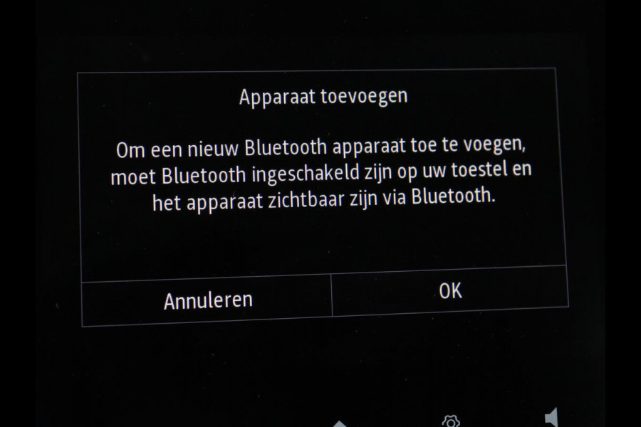 Renault Mégane 1.3 TCe Business Zen | Trekhaak | Camera | Carplay | Keyless | Navigatie | Full LED | Parkeerhulp | Cruise control | Bluetooth | Climate control
