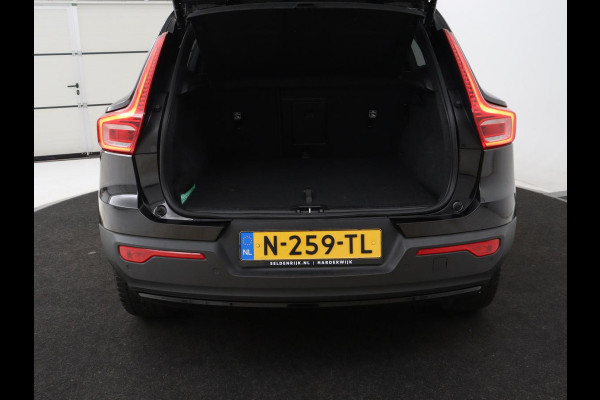 Volvo XC40 Recharge Core | SOH 95% | Stoel & stuurverwarming | Camera | Carplay | Navigatie | Parkeerhulp | Full LED