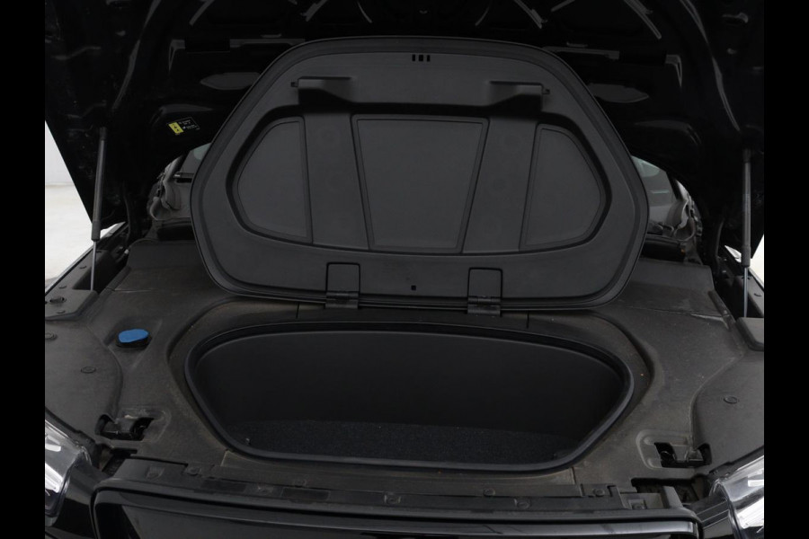 Volvo XC40 Recharge Core | SOH 95% | Stoel & stuurverwarming | Camera | Carplay | Navigatie | Parkeerhulp | Full LED