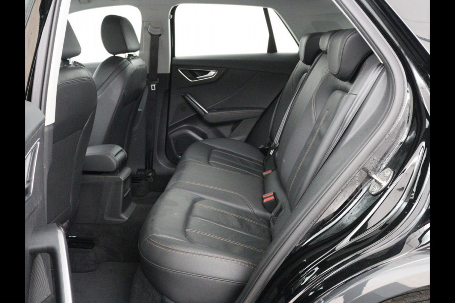 Audi Q2 35 TFSI Business Edition | Leder | Virtual Cockpit | Camera | Carplay | Navigatie | Full LED | Parkeerhulp | Climate control | Bluetooth | Cruise control