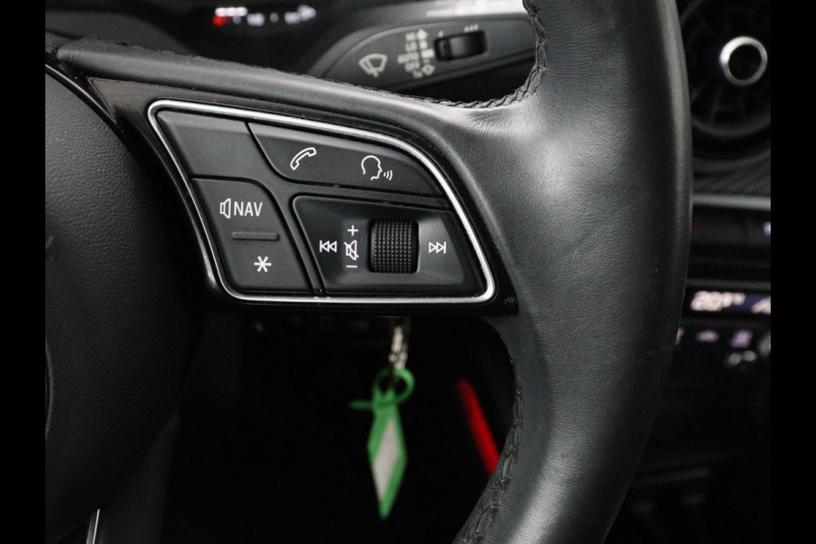 Audi Q2 35 TFSI Business Edition | Leder | Virtual Cockpit | Camera | Carplay | Navigatie | Full LED | Parkeerhulp | Climate control | Bluetooth | Cruise control