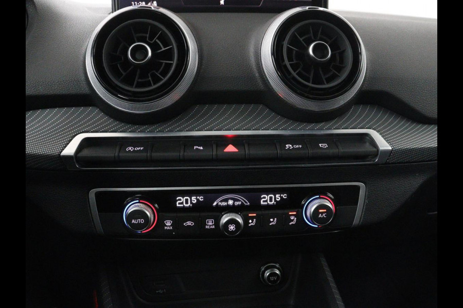 Audi Q2 35 TFSI Business Edition | Leder | Virtual Cockpit | Camera | Carplay | Navigatie | Full LED | Parkeerhulp | Climate control | Bluetooth | Cruise control
