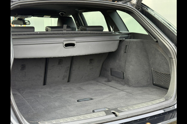 BMW 3 Serie Touring 318i M Sport Leder|Flippers|Dodehoek|Camera