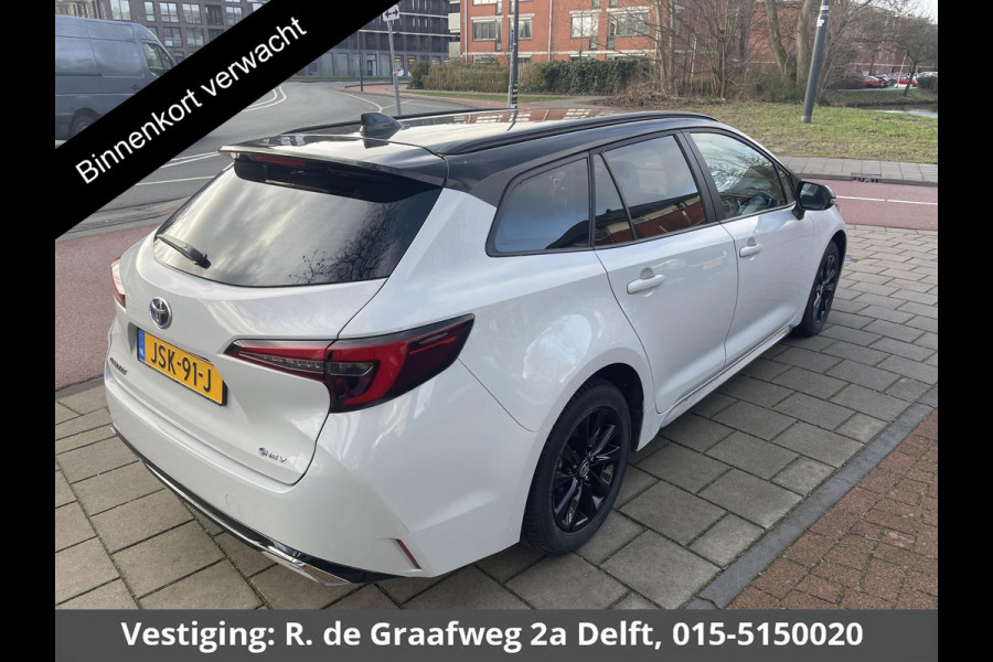 Toyota Corolla Touring Sports Hybrid 140 Active Bi-Tone | Stuur-& Stoelverwarming | Apple Carplay&AndroidAUTO | Adapt.Cruise control