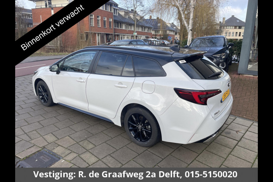 Toyota Corolla Touring Sports Hybrid 140 Active Bi-Tone | Stuur-& Stoelverwarming | Apple Carplay&AndroidAUTO | Adapt.Cruise control
