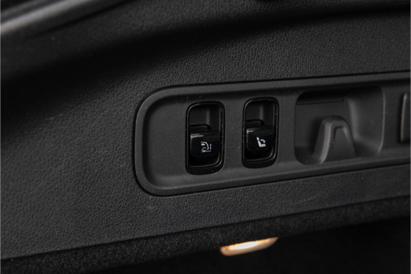 Mercedes-Benz GLC Coupé 300e 4MATIC AMG Premium Plus, Pano, Achterasbesturing, Luchtvering, Burmester, Head-up