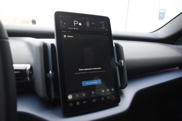 Volvo EX30 272PK Single Motor Extended Range Plus / Adaptieve Cruise Control/ Dodehoek Detectie / Parkeersensoren voor en achter/ Achteruitrijcamera/ Warmtepomp/ Google Services/