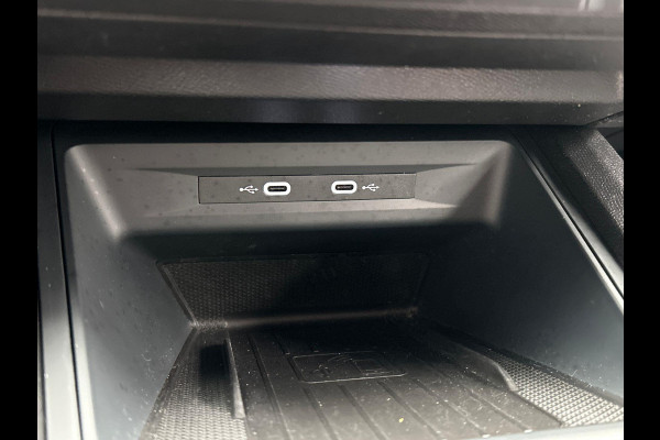 CUPRA Leon 1.4 e-Hybrid VZ Business | PHEV | Stoel/Stuur Verwarming Carplay Keyless Camera