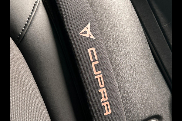 CUPRA Leon 1.4 e-Hybrid VZ Business | PHEV | Stoel/Stuur Verwarming Carplay Keyless Camera
