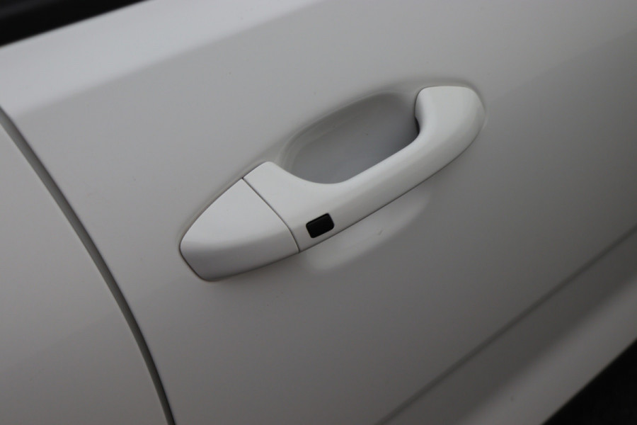 Kia Stonic 1.0 T-GDi MHEV DynamicPlusLine Climate, Camera, Apple Carplay, Cruise, Keyless, DAB, Trekhaak, 16''