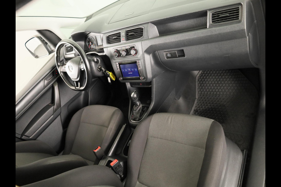 Volkswagen Caddy 2.0 TDI L1H1 BMT Trendline 102PK DSG | Navigatie | Parkeersensoren | Meegespoten bumpers | Multifunctioneel stuurwiel