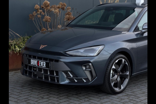 CUPRA Leon Sportstourer 1.5 e-TSI 2025 GARANTIE NAVI CLIMATE APPLE CARPLAY LEDER