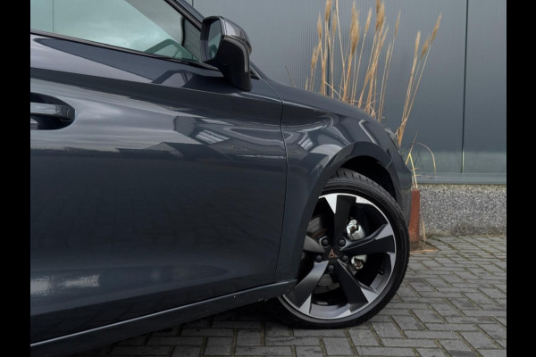 CUPRA Leon Sportstourer 1.5 e-TSI 2025 GARANTIE NAVI CLIMATE APPLE CARPLAY LEDER