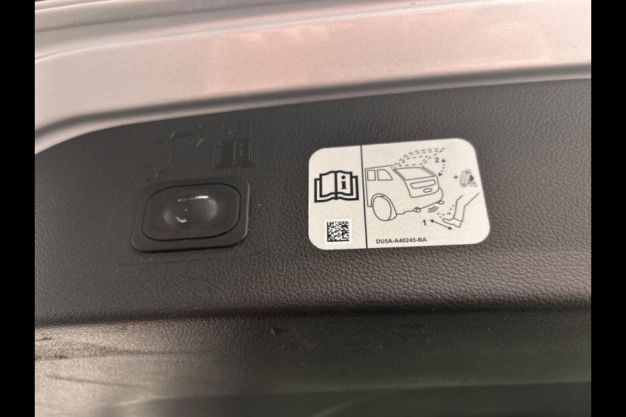 Ford Kuga 1.5 EcoBoost Vignale ST-Line Trekhaak Camera Navigatie