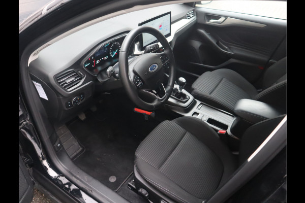 Ford Focus 1.0 EcoBoost Hybrid Titanium